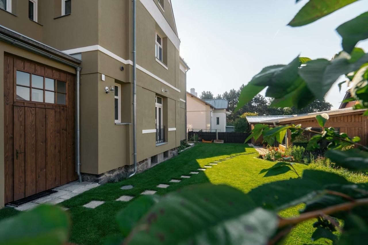Vila Nmnm Nove Mesto na Morave Esterno foto
