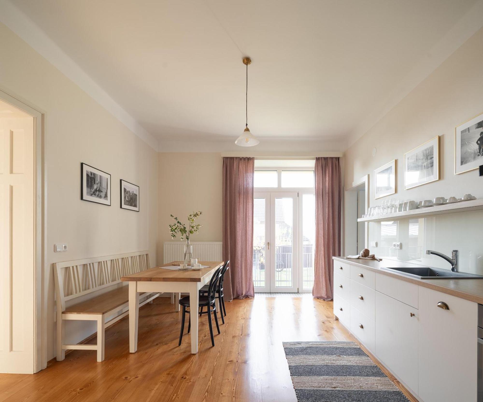 Vila Nmnm Nove Mesto na Morave Esterno foto